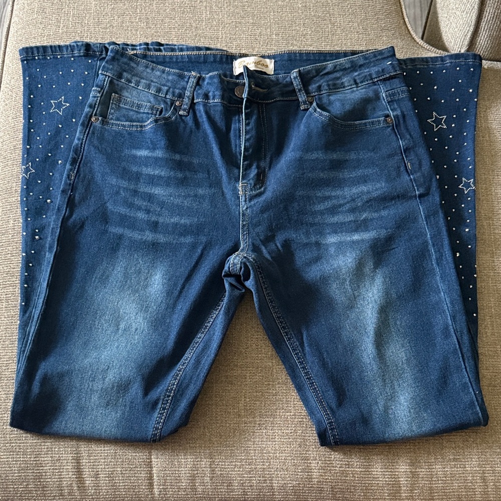 BAMBOO Denim Jeans with Gold Stitching